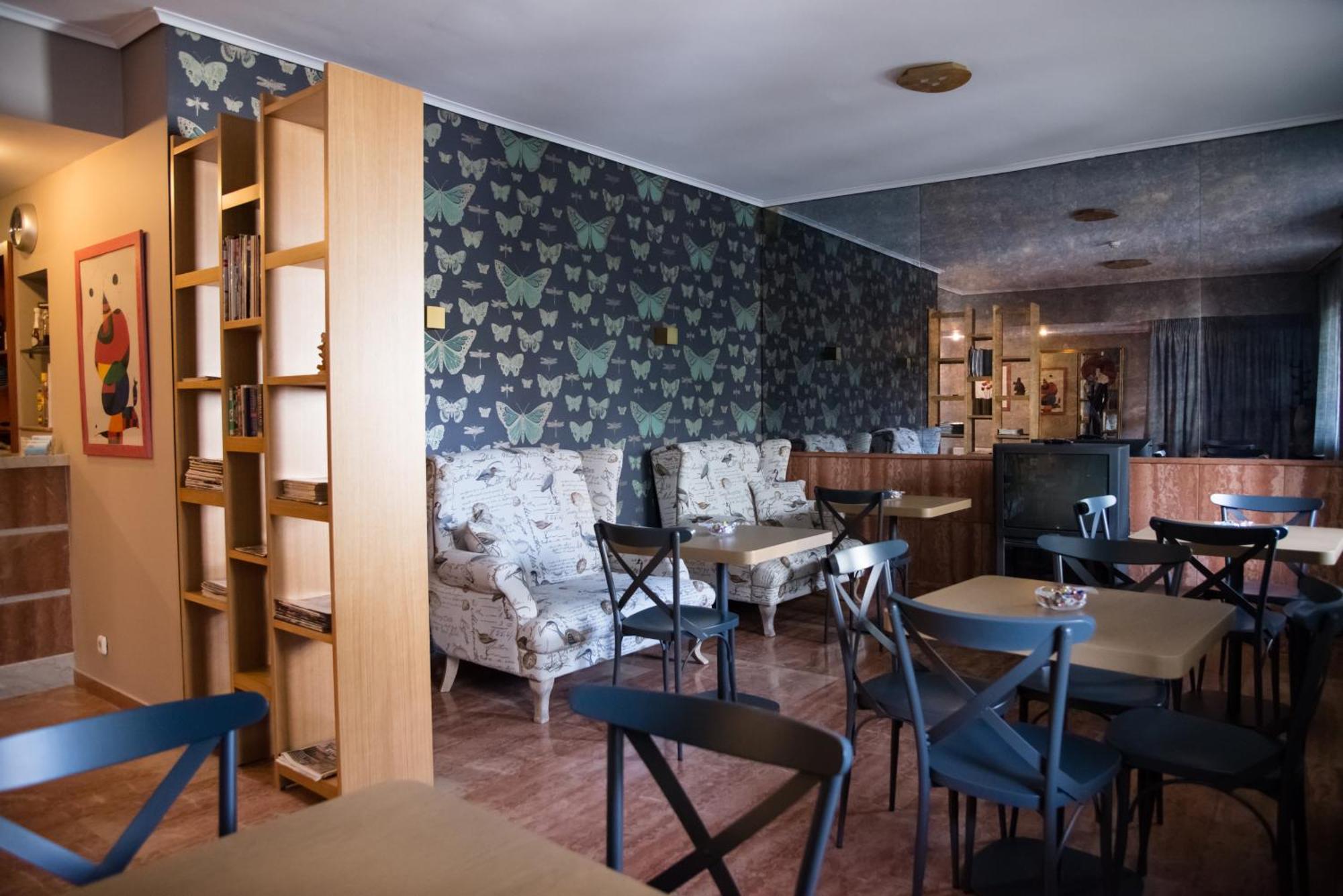 Hotel Maroussi Athena Bagian luar foto